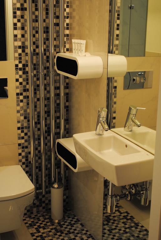 Apartament Wiejska 9 وارسو الغرفة الصورة
